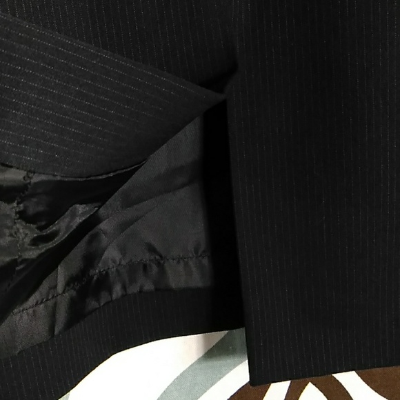 Skirt Black size 6 - Picture 3 of 8